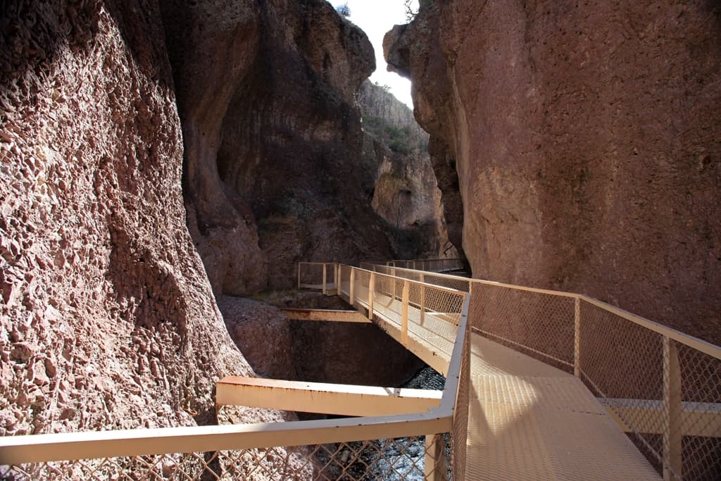 Catwalk Trail Canyon