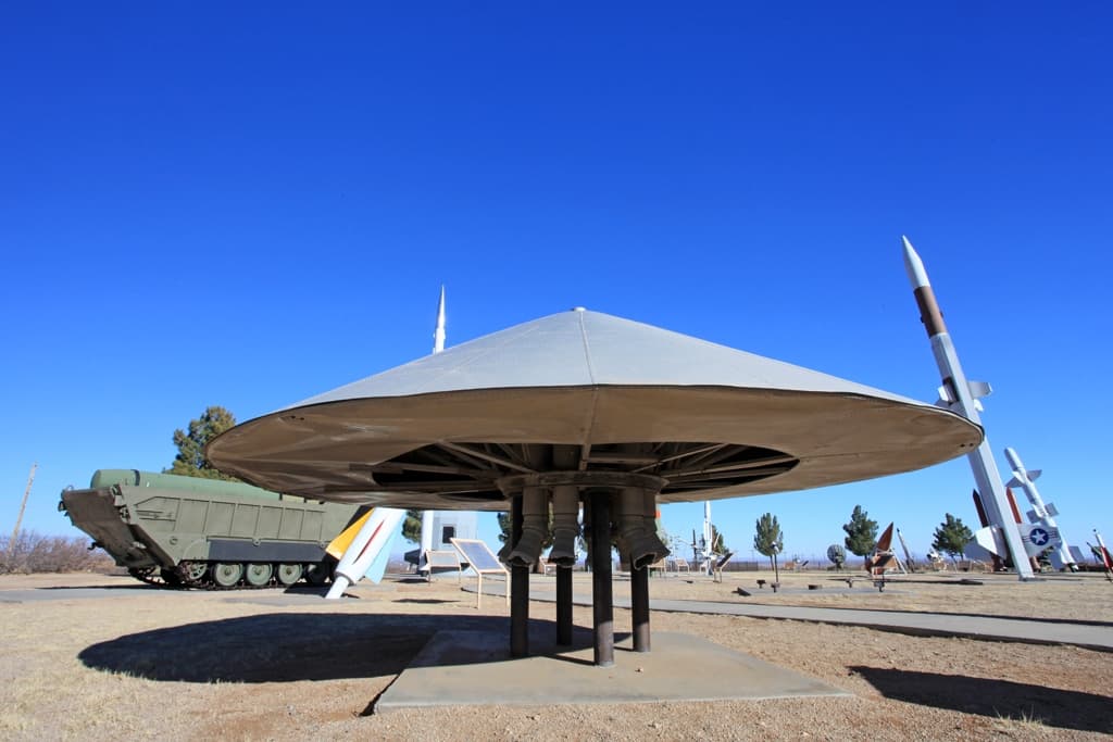Flying Saucer