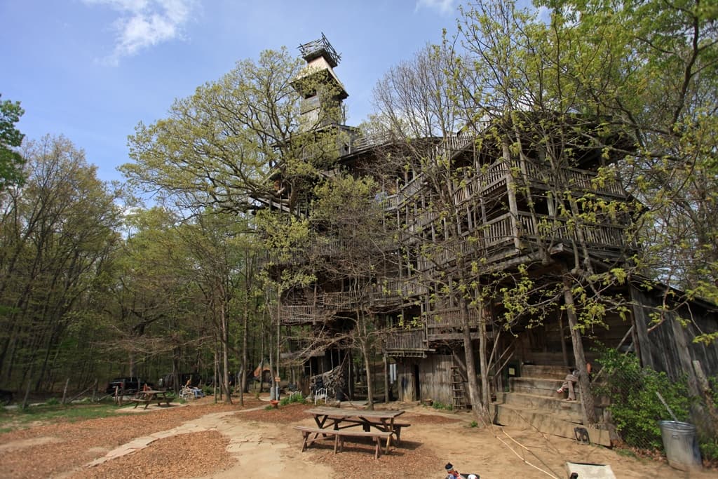 The Minister's Treehouse