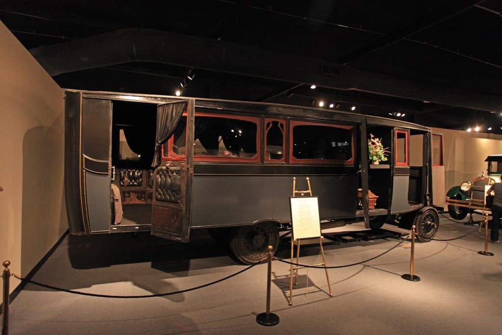 Funeral Bus