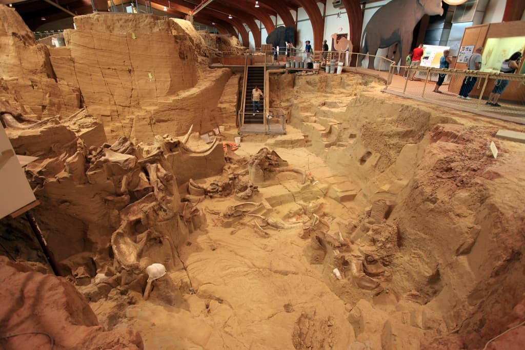 Mammoth Sinkhole