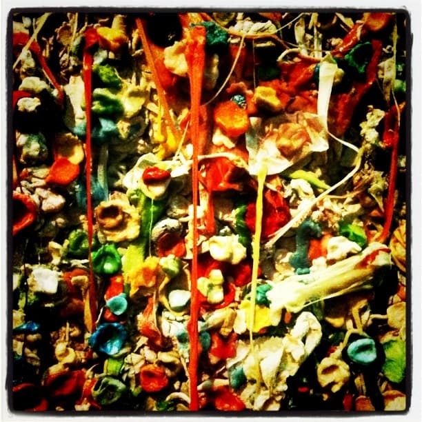 Gum Wall Detail
